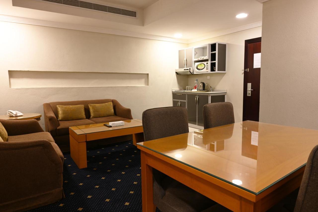 Quiet Dreams - Serviced Apartments King Abdul Aziz Street Branch Джидда Екстер'єр фото